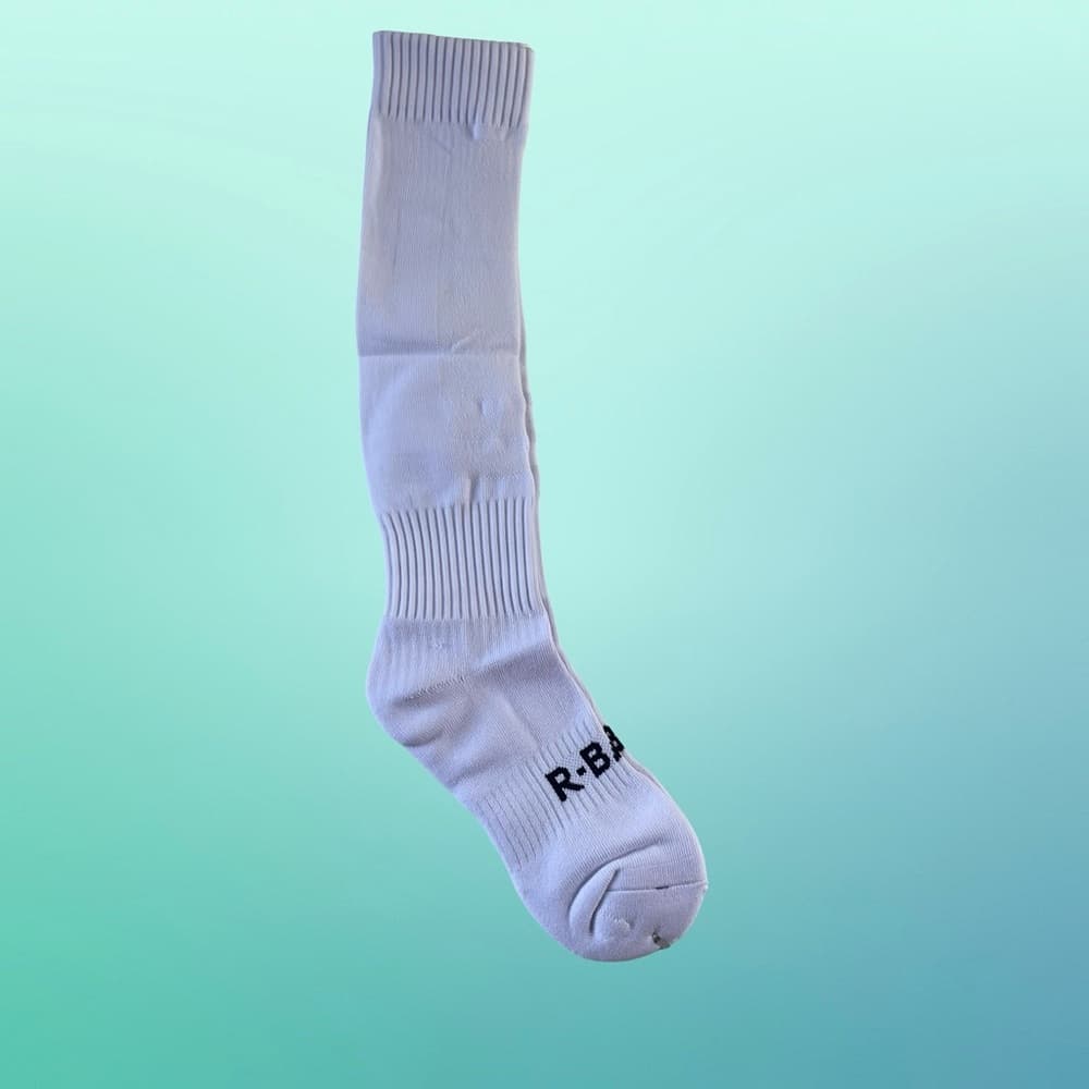 3 Pairs of White Men's Soccer Socks In Size M NWT - Thumbnail 2