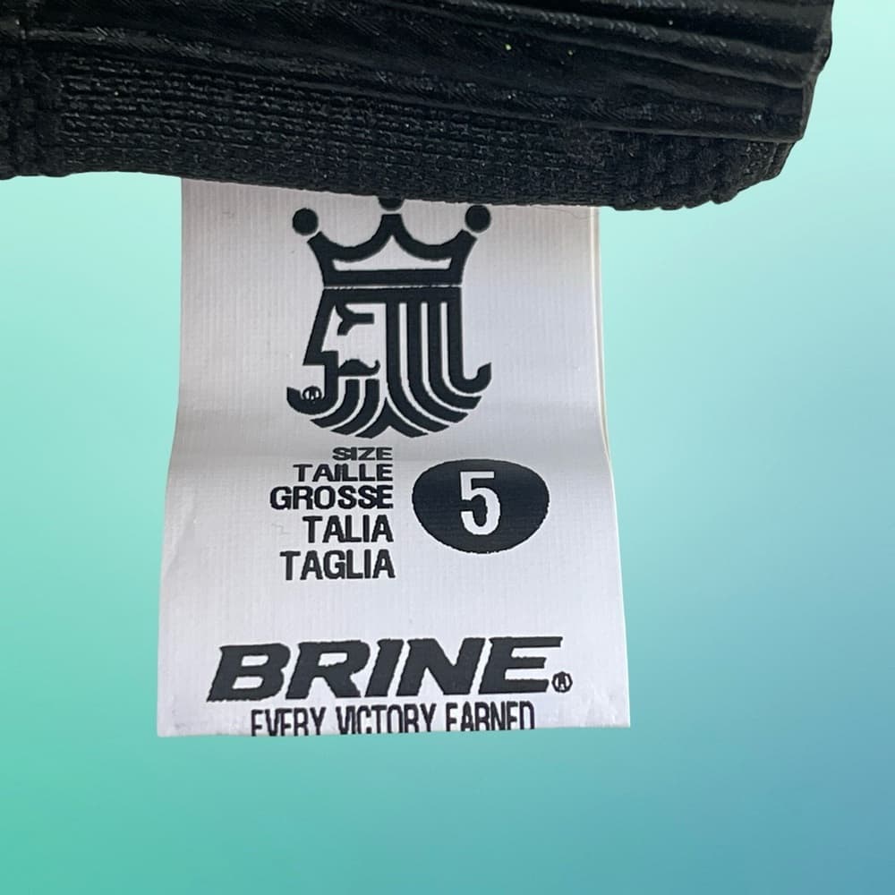 Brine King 5X Goalkeeper Gloves NWOT in size 5 - Thumbnail 3
