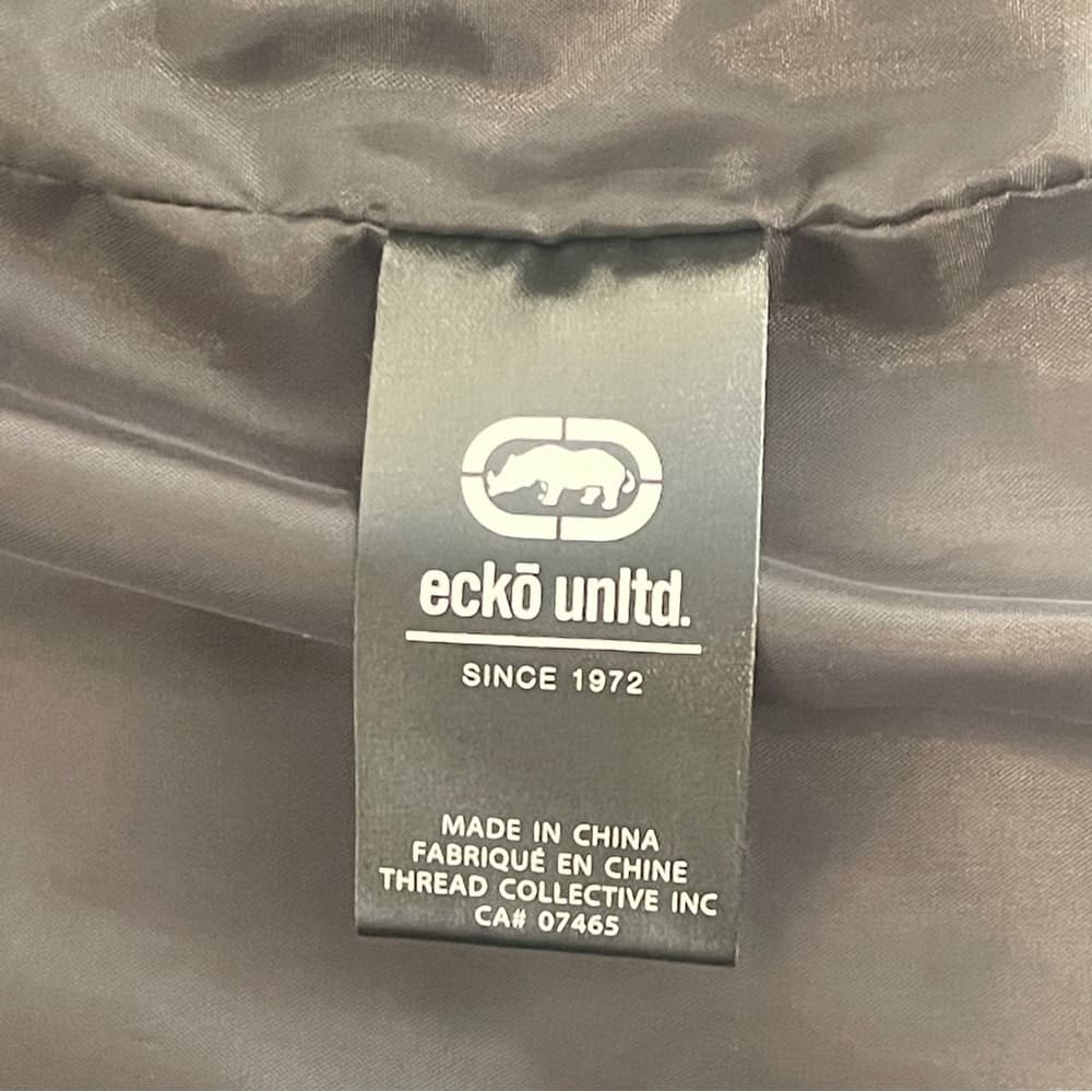 Ecko Unlimited Men's Dark Puffer Vest in size M, NWOT - Thumbnail 4