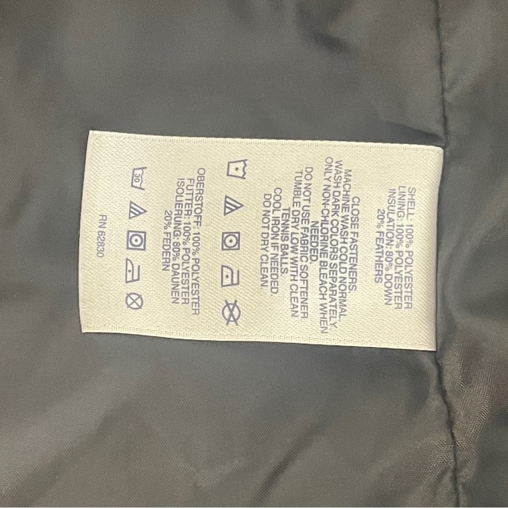 Lands' End Men's Black Puffer Vest in size L - Thumbnail 4