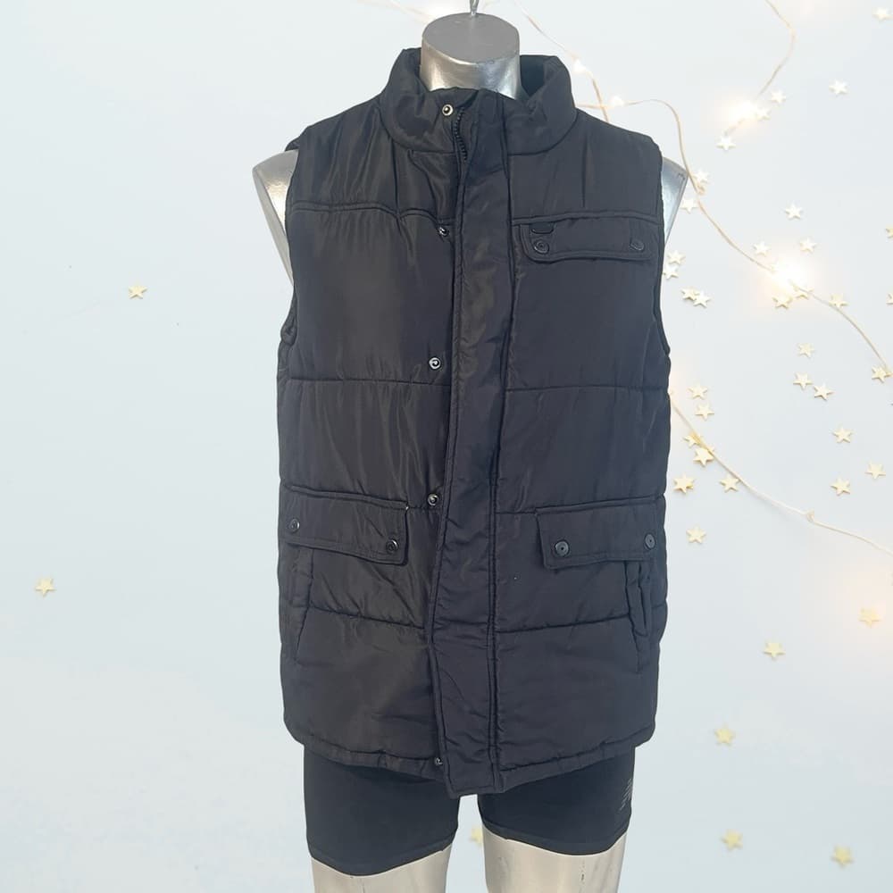 Ecko Unlimited Men's Dark Puffer Vest in size M, NWOT - Thumbnail 5
