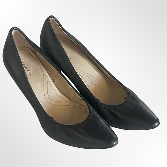 Tahari Brett Black Women's Pointed-Toe Pumps - size 7.5 - Thumbnail 8