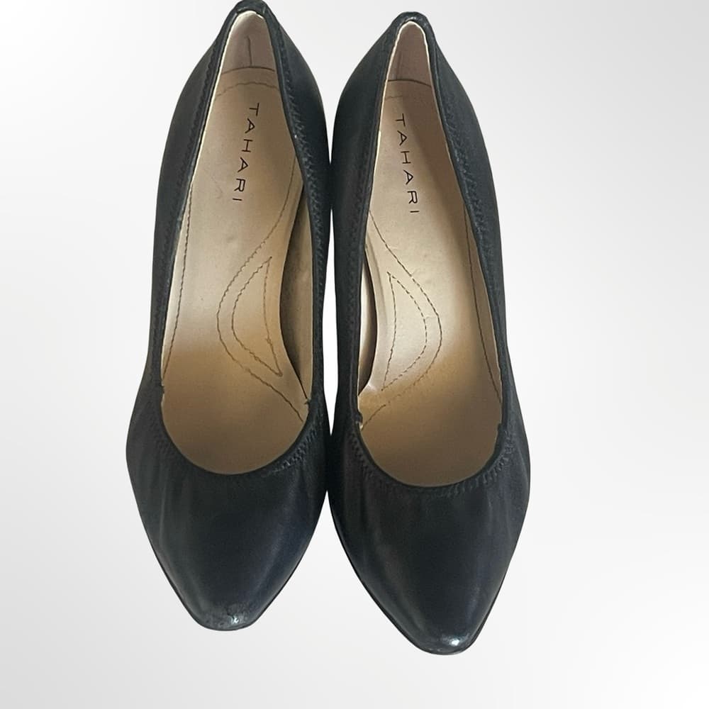 Tahari Brett Black Women's Pointed-Toe Pumps - size 7.5 - Thumbnail 4