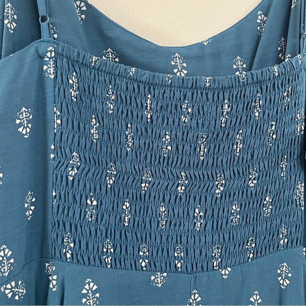 Old Navy Teal Blue Printed Smocked Top - Thumbnail 3