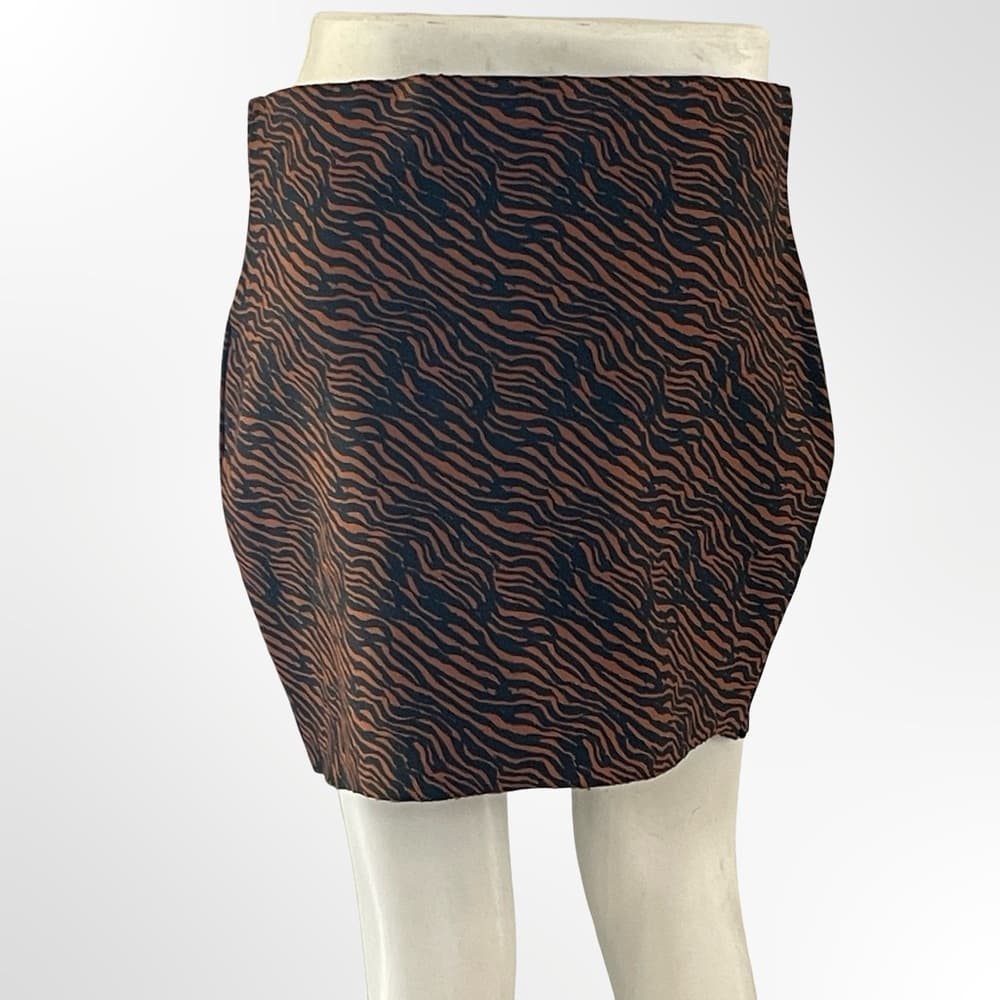 Shinestar Brown and Black Zebra Print Skirt in XL - Thumbnail 2