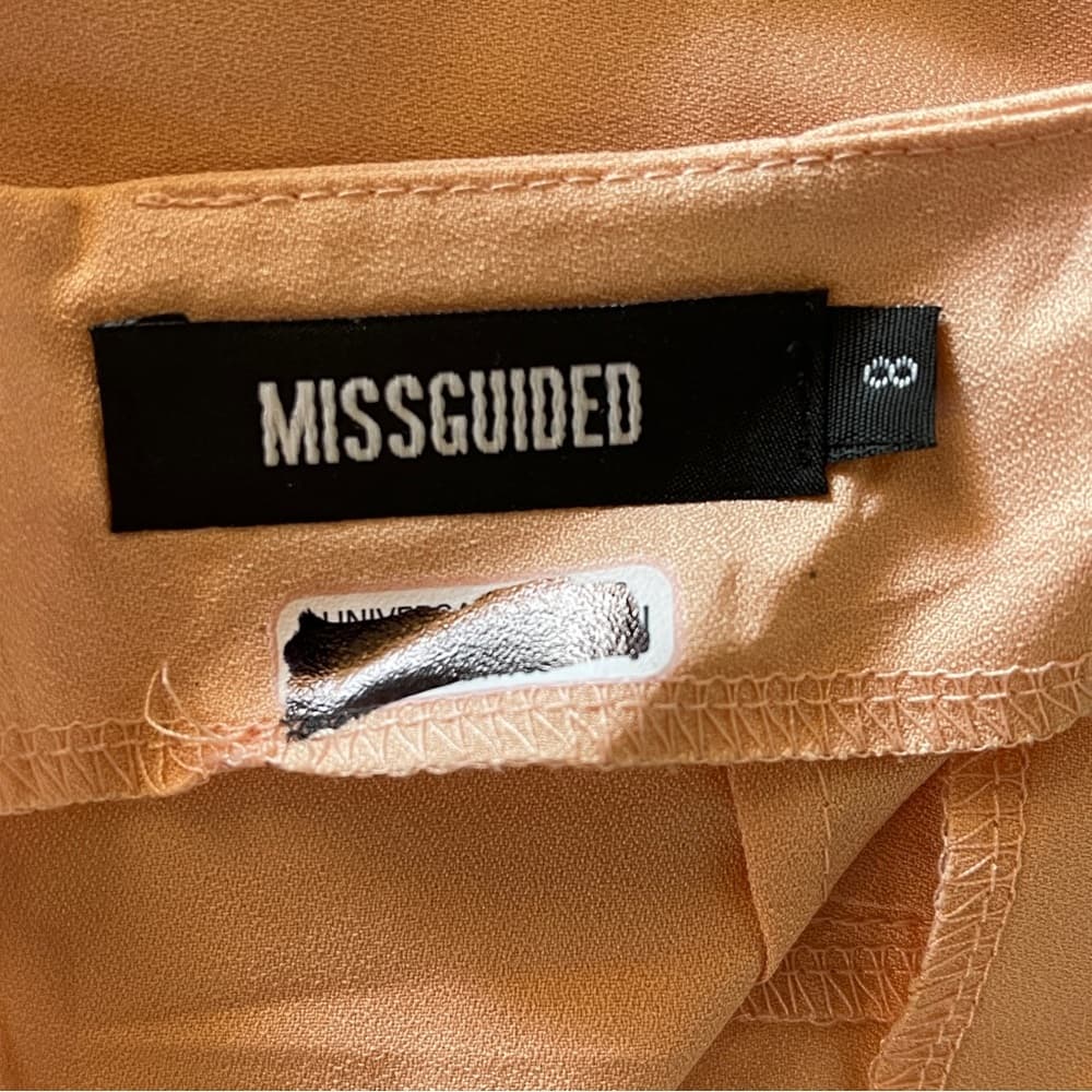 Missguided + Lace-Up Peach Mini Skirt - Thumbnail 2