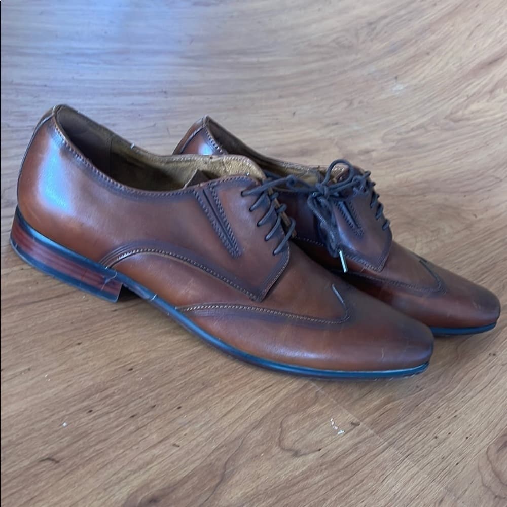 Florsheim Men's Brown Leather Dress Shoes size 10 - Gently worn! - Thumbnail 2