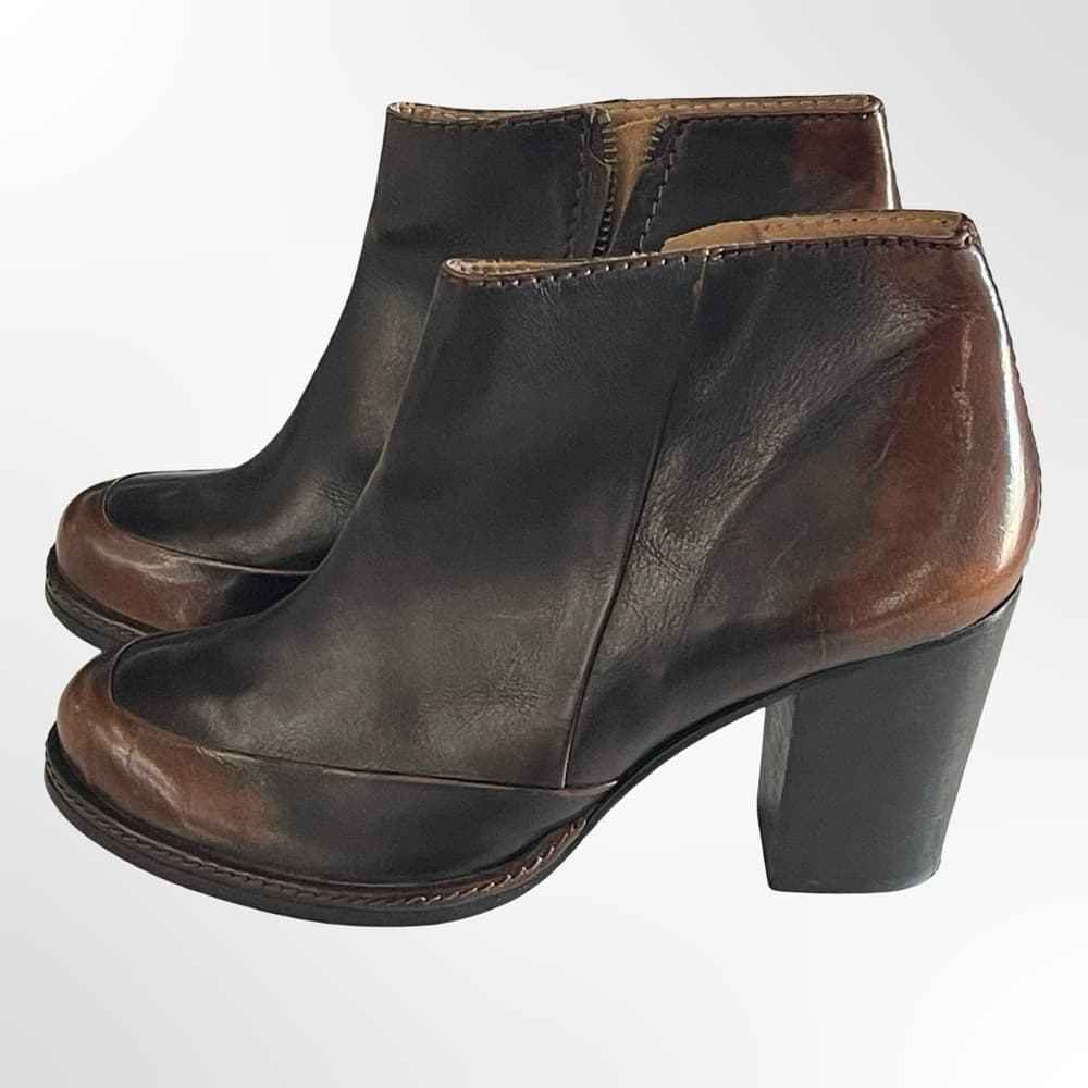 Cotelac Two-Tone Leather Ankle Boot - Black & Brown in size 39 - Thumbnail 2