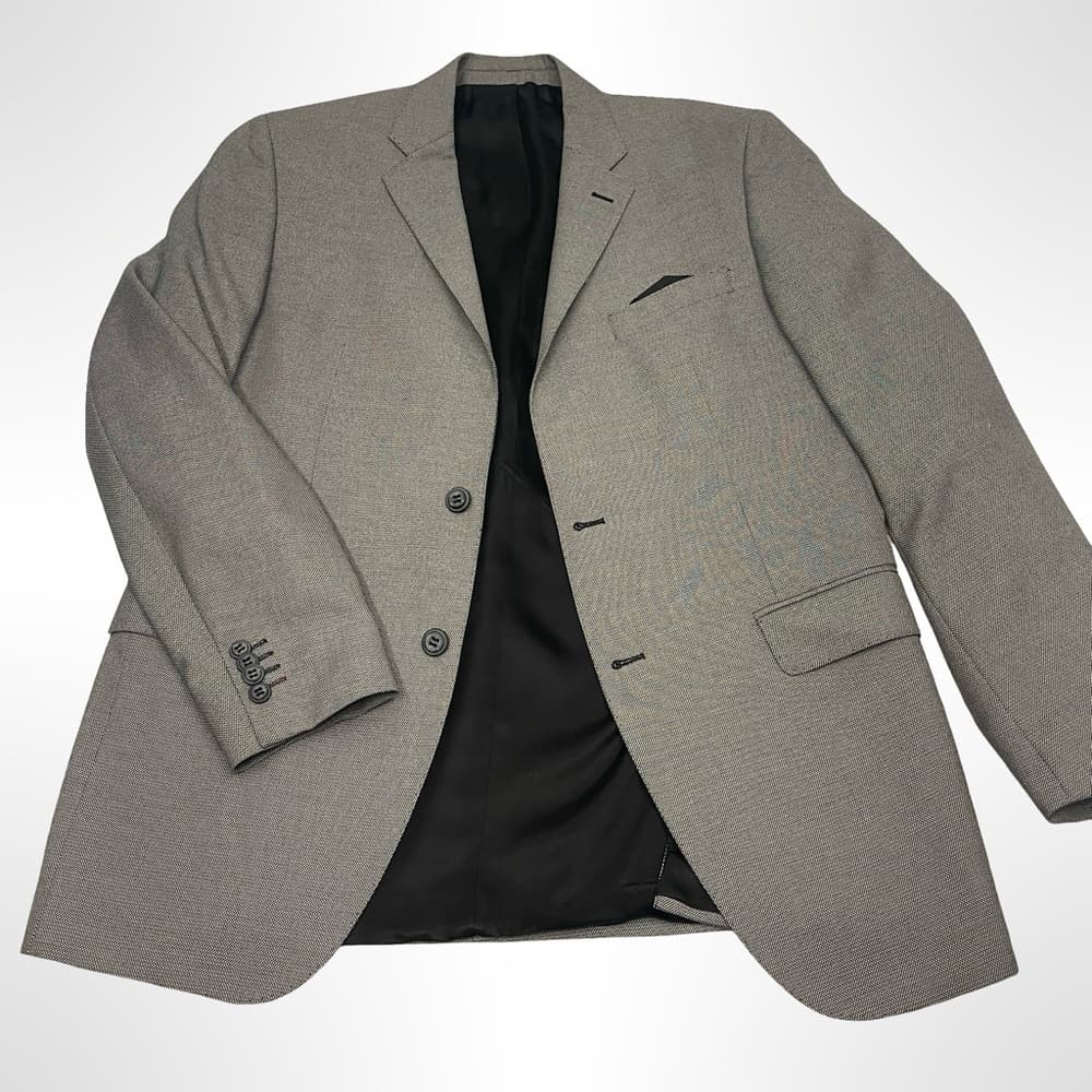 Perry Ellis Men's Gray Blazer - size 40L Mint Condition - Thumbnail 2