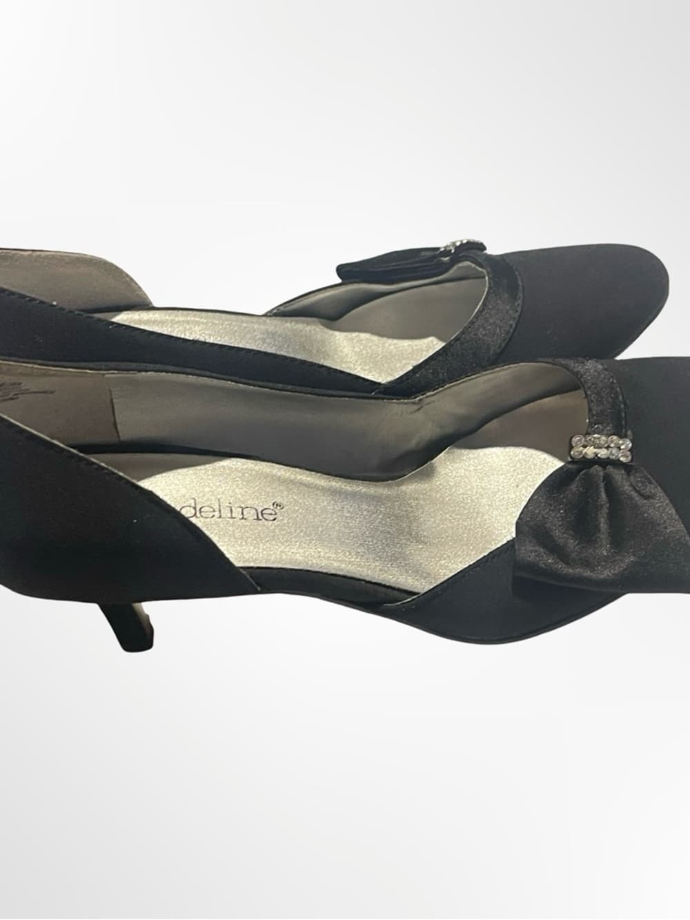 Madeline Black D'Orsay Bow Pumps in size 6.5 - Thumbnail 2