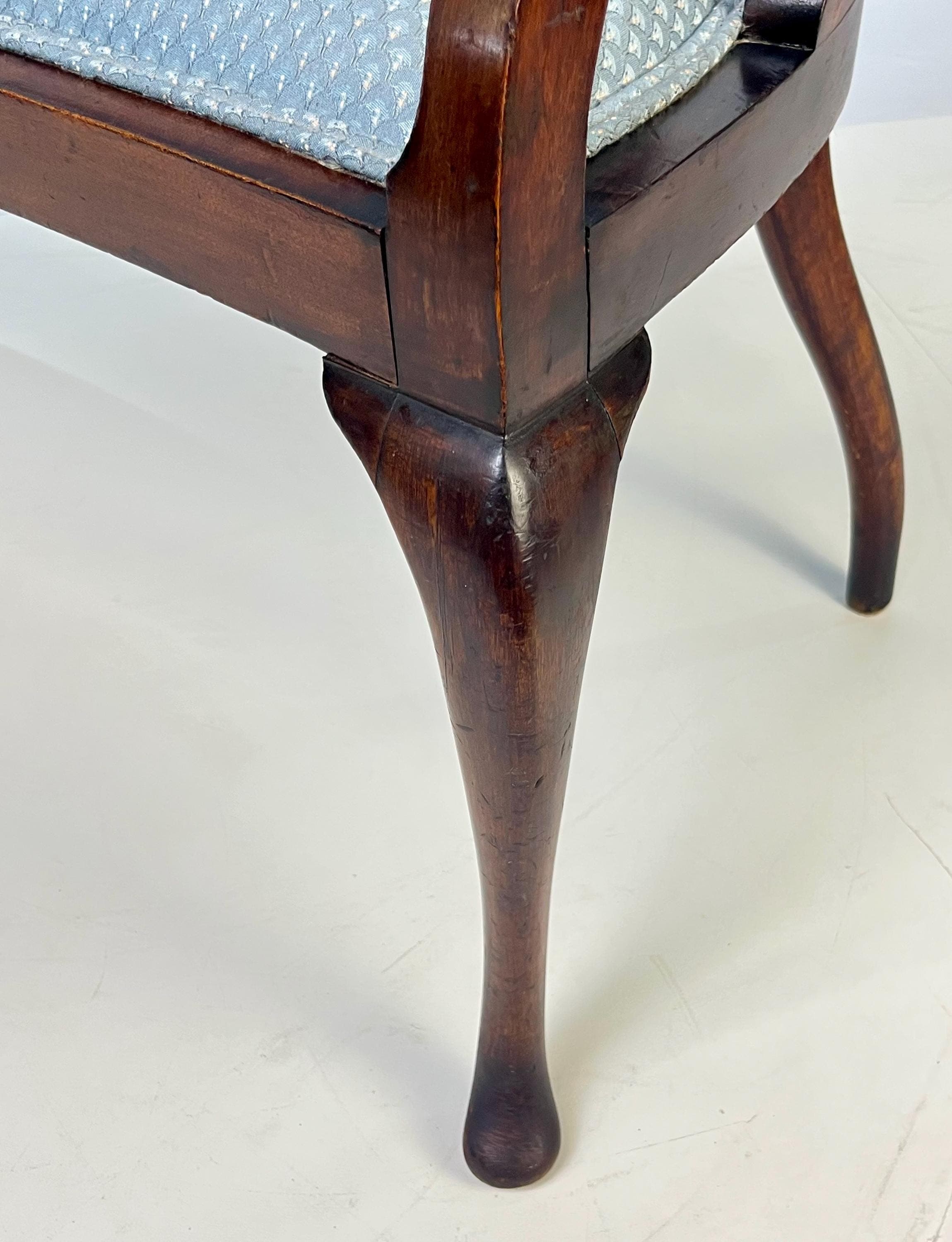 Antique Classical Mahogany Lyre-Back Settee - Thumbnail 10