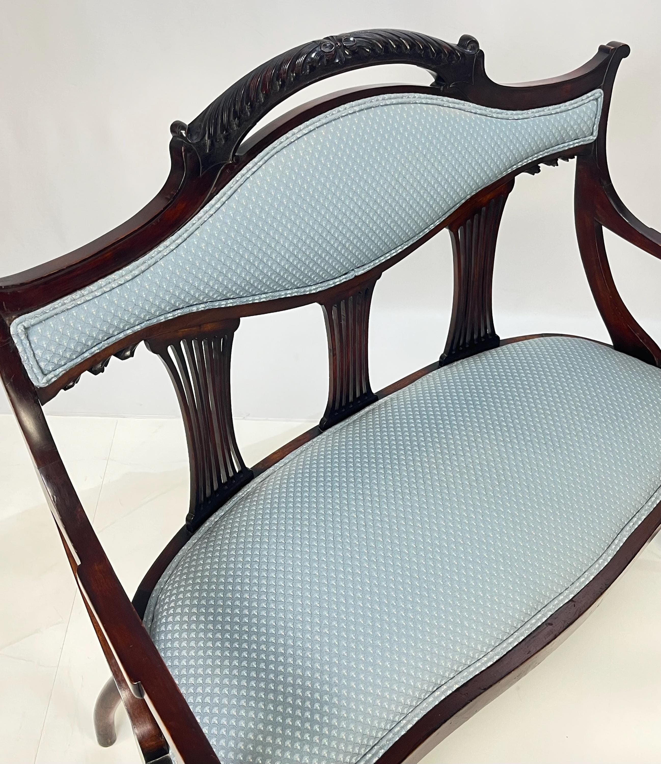 Antique Classical Mahogany Lyre-Back Settee - Thumbnail 15