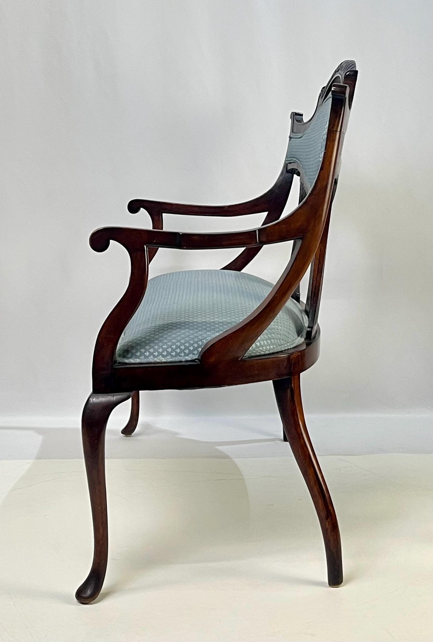 Antique Classical Mahogany Lyre-Back Settee - Thumbnail 8
