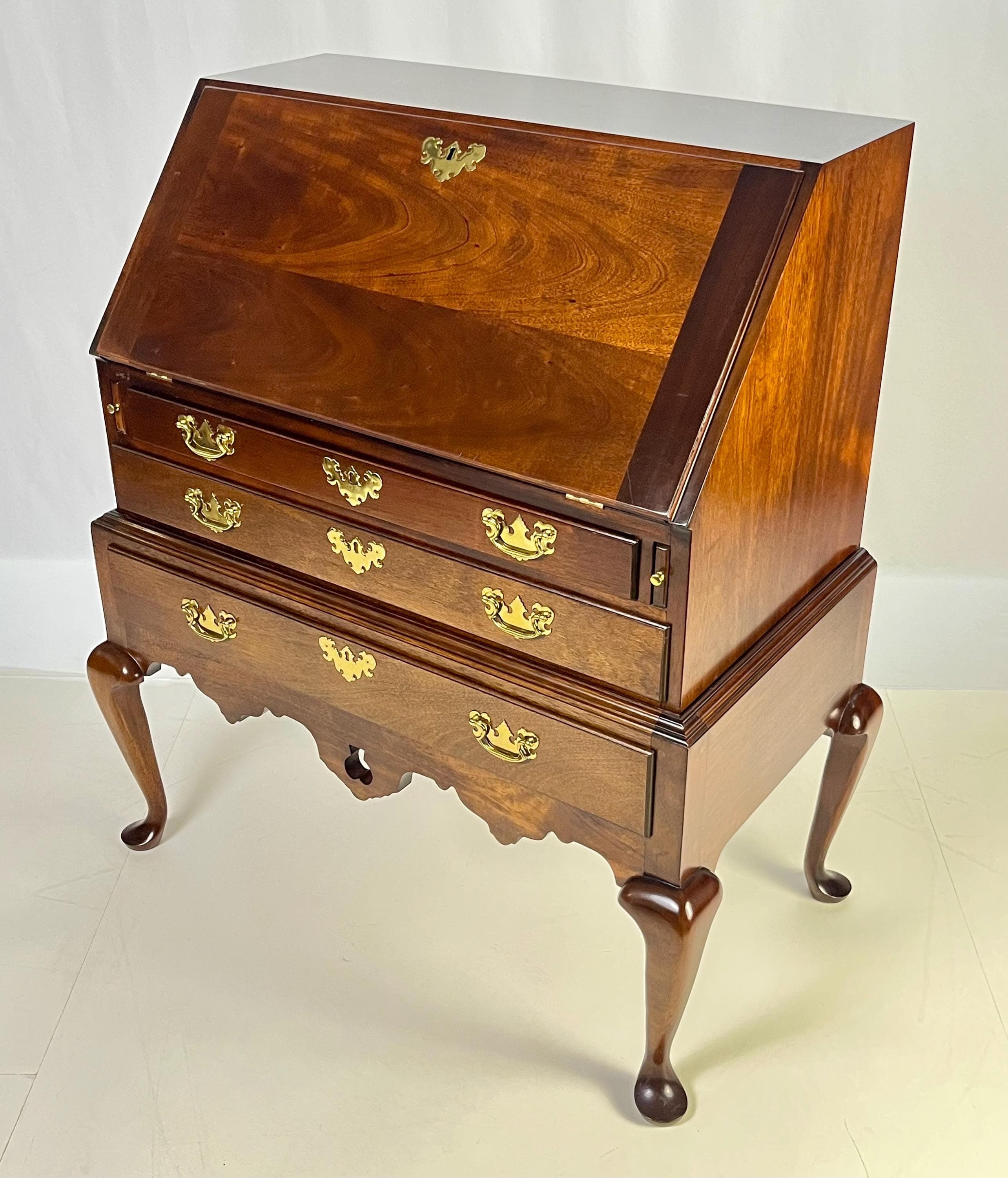 Vintage Queen Anne Style Mahogany Slant-Front Bureau Secretary Desk - Thumbnail 4