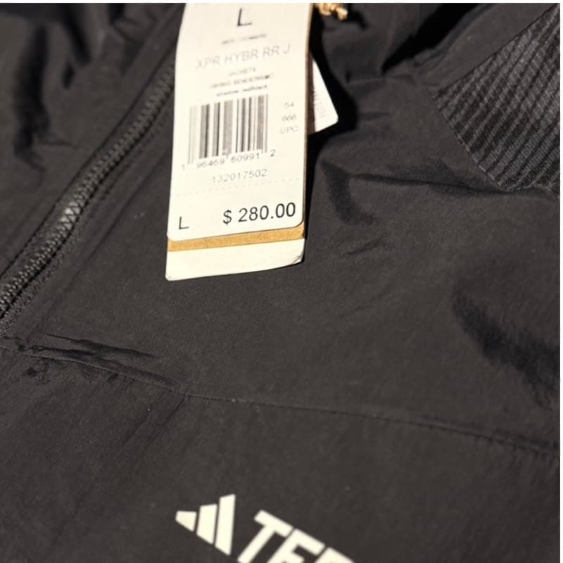 Adidas Terrex all weather jacket size L NWT - Thumbnail 2