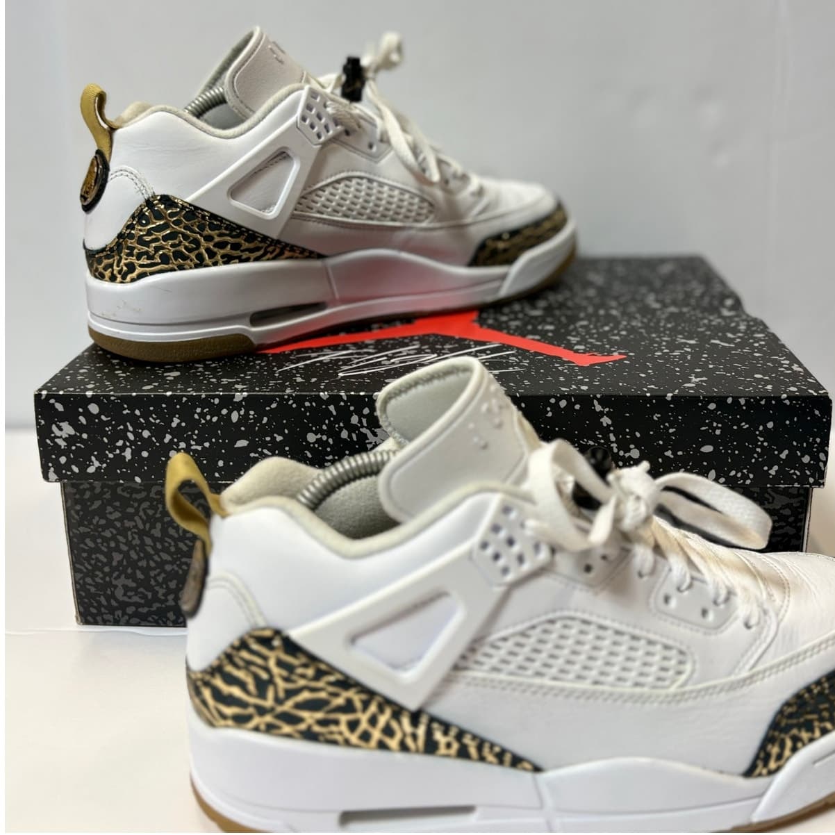 Nike Jordan Spizike Low White Gold Black Elephant Print Mens Size 10 With Box - Thumbnail 2
