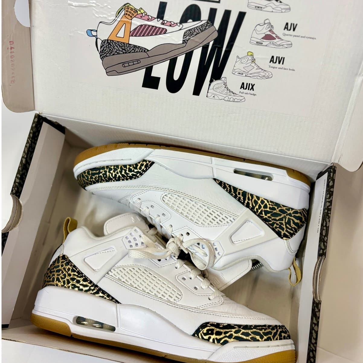 Nike Jordan Spizike Low White Gold Black Elephant Print Mens Size 10 With Box - Thumbnail 5