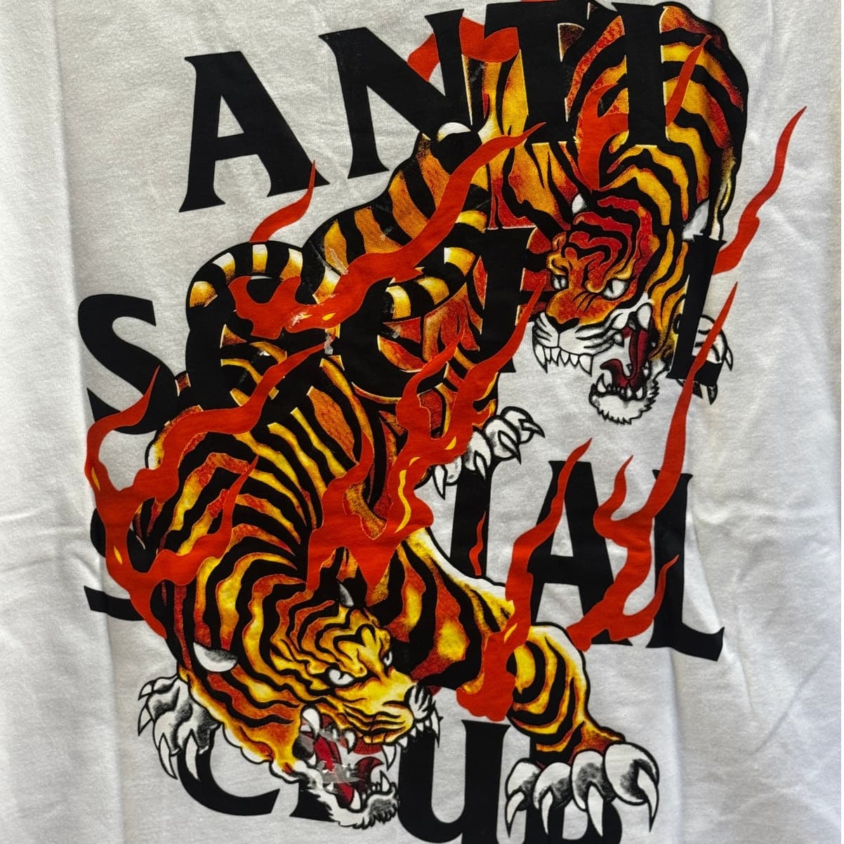 Anti Social Social Club XL Tiger Flame Tee – Brand New, White, Rare Graphic, - Thumbnail 3