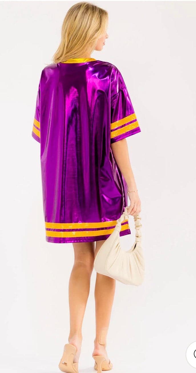 Karma Is The Guy On The Chiefs Dress - Large - Thumbnail 2