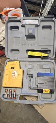 PLS 5 Line Laser Level Kit Plumb Level Square Portable w/ Case - Thumbnail 2