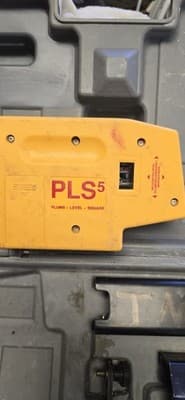 PLS 5 Line Laser Level Kit Plumb Level Square Portable w/ Case - Thumbnail 3