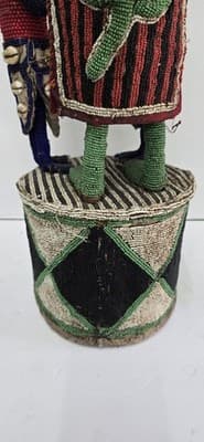 Yoruba beaded ceremonial crown altar headdress - Thumbnail 7