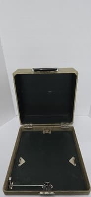 Smith-Corona Sterling Portable Manual Typewriter w/ Carrying Case - Thumbnail 7