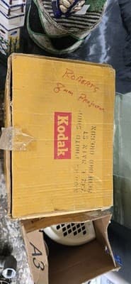Kodak Brownie 500 8mm Desktop Movie Projector with Box Beige/Gray - Thumbnail 4