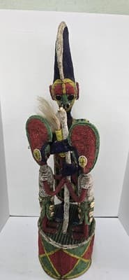 Yoruba beaded ceremonial crown altar headdress - Thumbnail 5