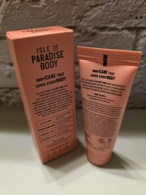 Isle of Paradise Confidently Clear Body Moisturizer Travel Size .67 FL OZ 🍑 - Thumbnail 5