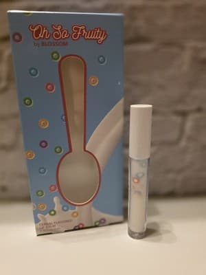 OH SO FRUITY Blossom Cereal Flavored Lip Balm Gloss 0.10 Oz New/Great For Easter - Thumbnail 2