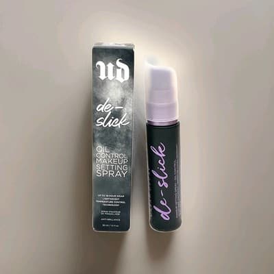 Urban Decay De Slick Oil Control Setting Spray 1oz Travel Size NIB NEW 16 Hr!! - Thumbnail 2