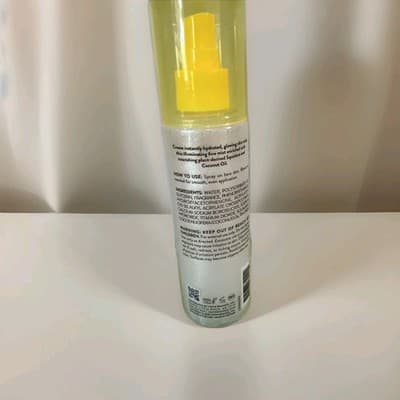 ONYX Professional Coconut Bliss Hydrating Body Shimmer Mist 6.5oz NEW Glitter!!! - Thumbnail 3