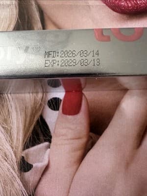NIA Lip Liner Duo Kit Nude Protocol Deep Seek Niacinamide Sealed NIB NEW Blend!! - Thumbnail 3