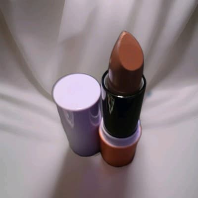 Kulfi Heirloom Satin Lipstick Ma's Misra Le Classique Rouge A 0.11oz NIB Rare!!! - Thumbnail 8