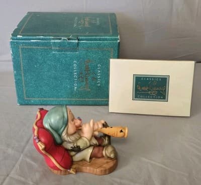 WDCC Disney Snow White Sleepy "Zzzzzzz" Figurine w/box & COA - Thumbnail 3