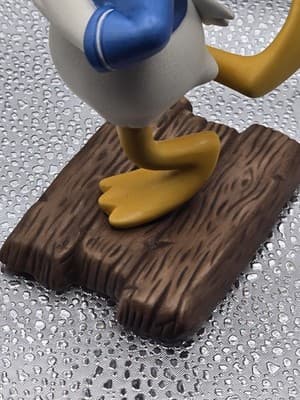 WDCC Walt Disney's Donald's Debut in The Wise Little Hen Donald Duck w/COA & Box - Thumbnail 10