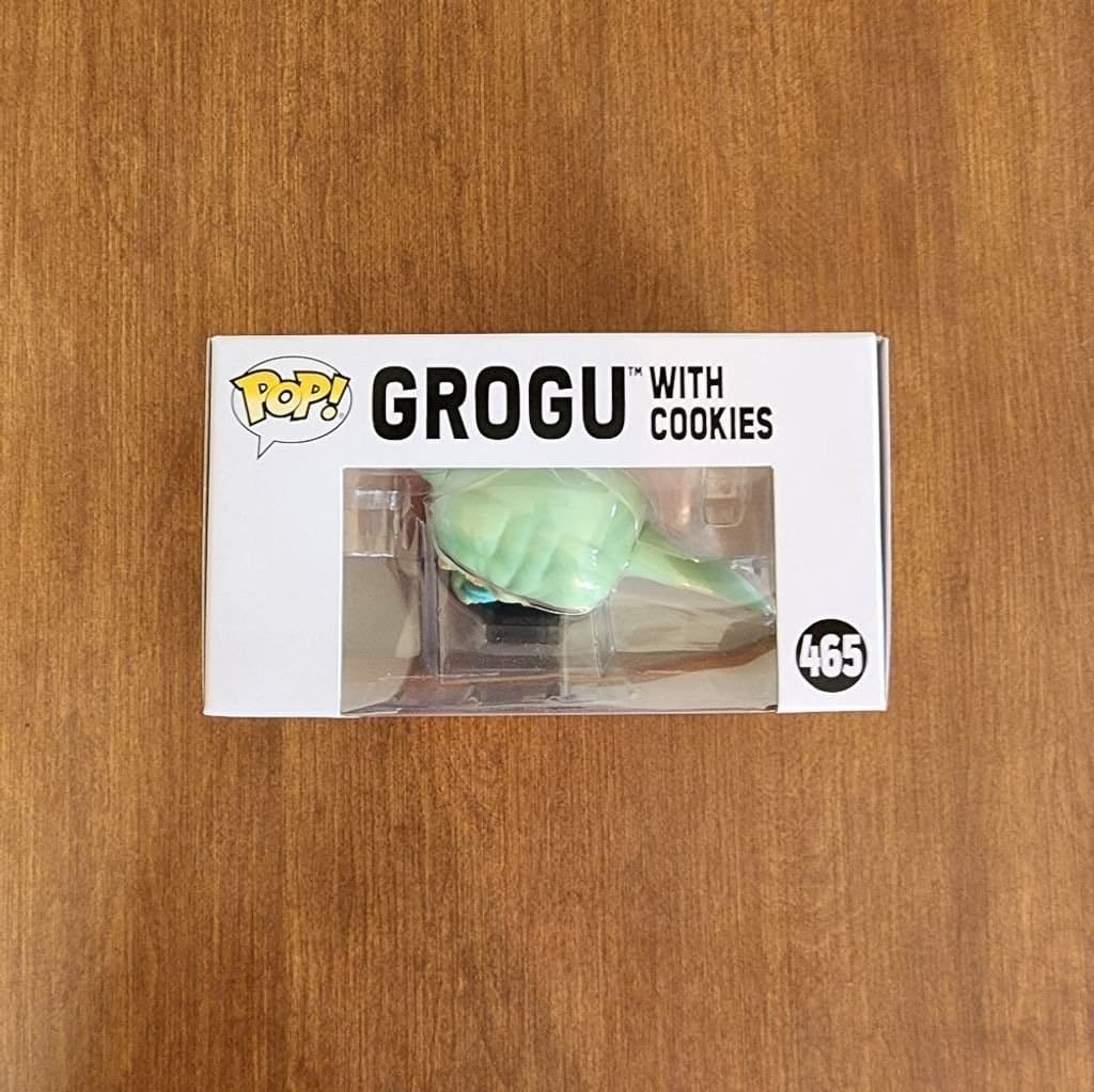 Funko Pop! Star Wars: The Mandalorian Grogu with Cookies #465 - Thumbnail 3