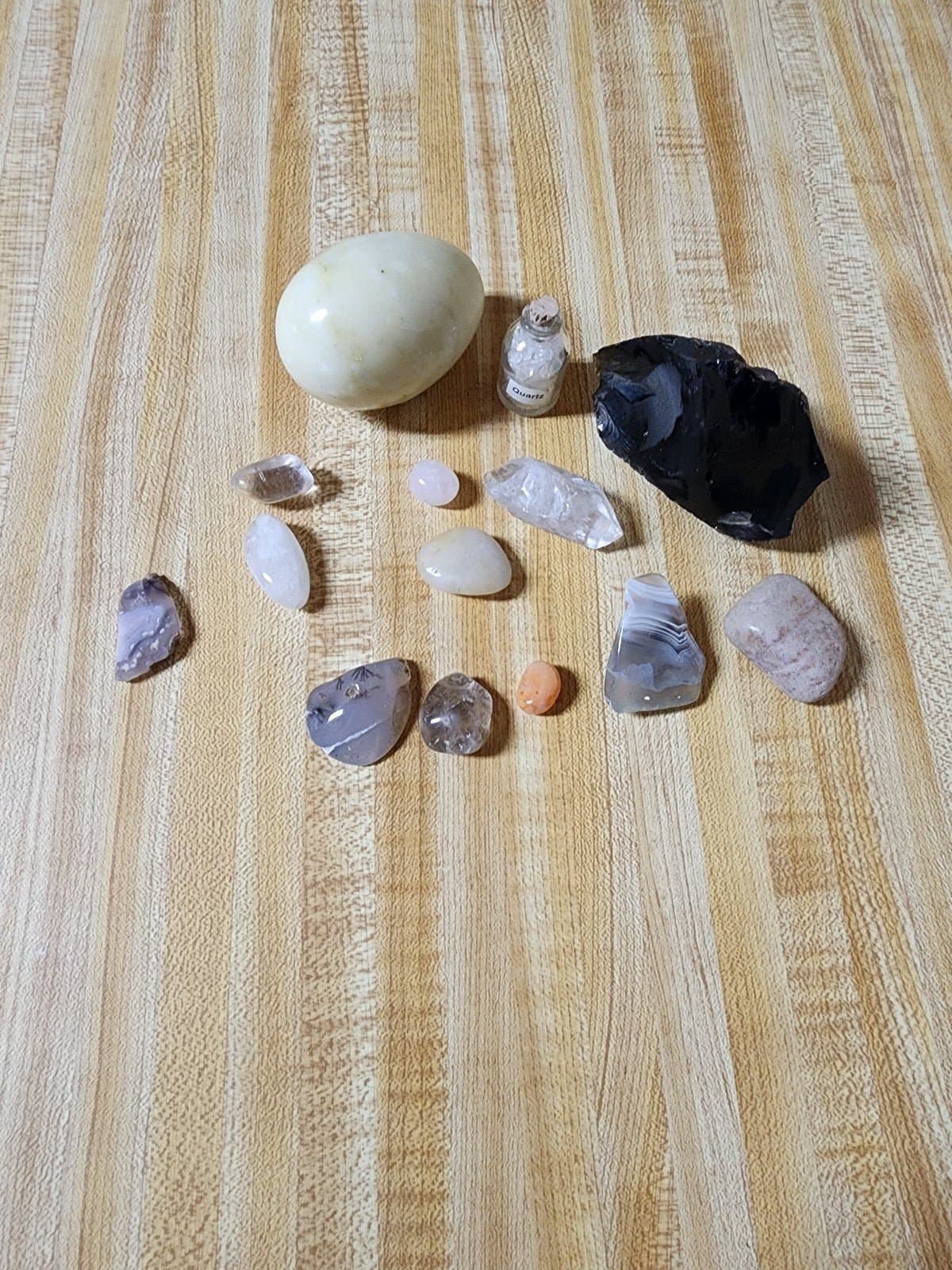 Crystals & Stones