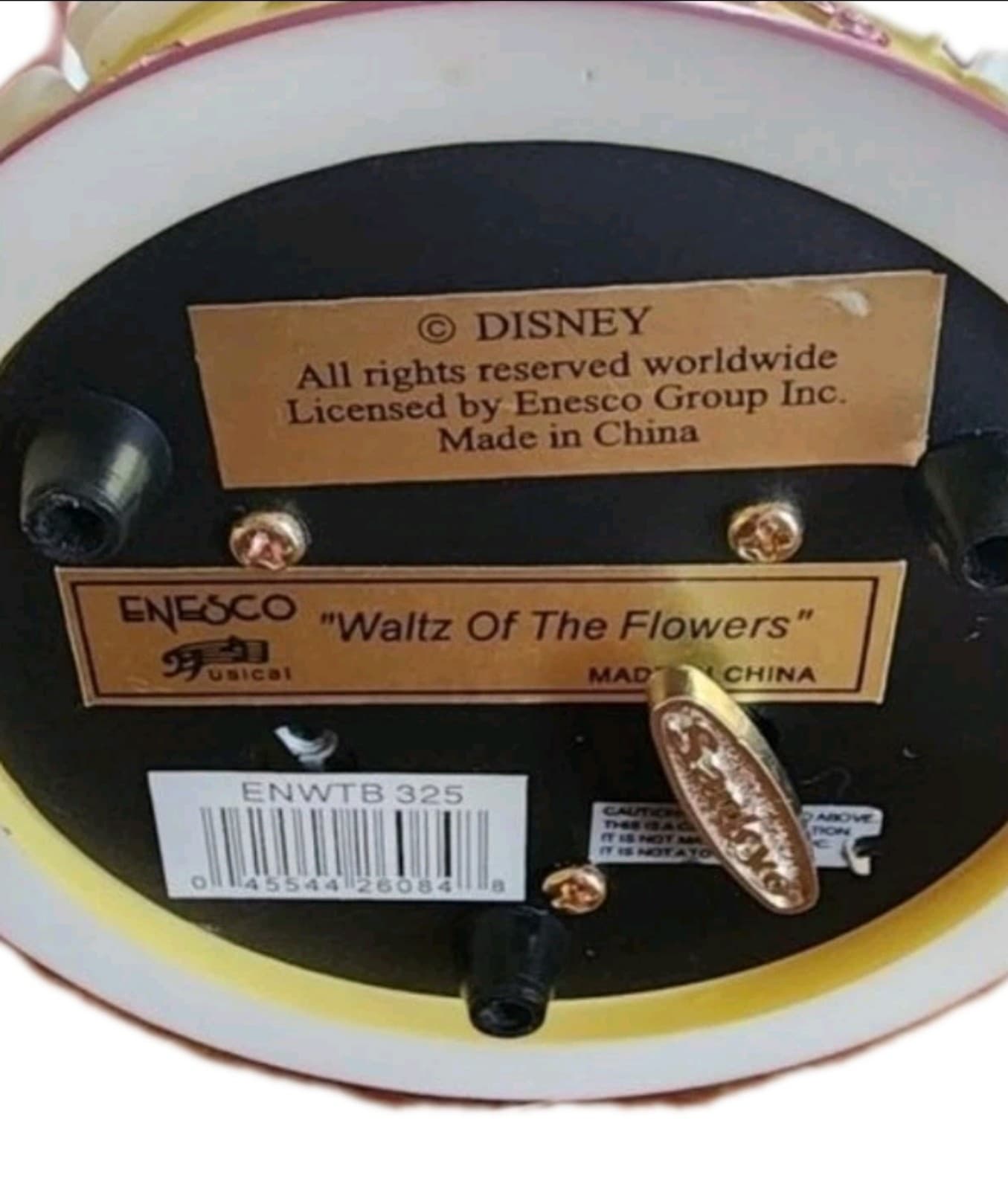 Disney Enesco Snow White Fairest Of Them All "Waltz Of The Flowers" Snow Globe - Thumbnail 5