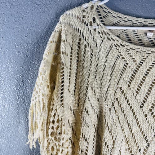 Bazzarra New York Women's Cream Crochet Knit Geometric Fringe Poncho One Size - Thumbnail 3