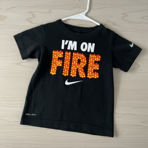 Nike Kids Black Dri-Fit 'I'm On Fire' Graphic T-Shirt Size 3-4 Years Activewear