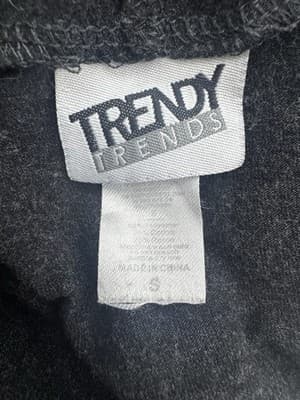 Trendy Trends Gray Cropped Hoodie Size Small - Thumbnail 3