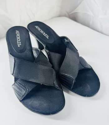 Aerosoles Black Cross Straps Slip On Heeled Open Toe Sandal Women Size 8.5
