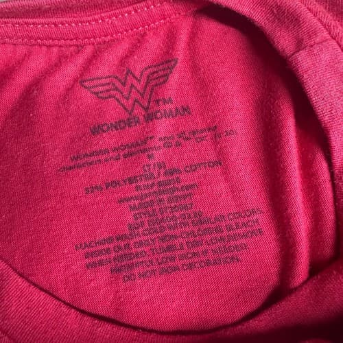 DC Comics Girls Wonder Woman Red Graphic T-Shirt Gold Logo Size M 7/8 Short - Thumbnail 5