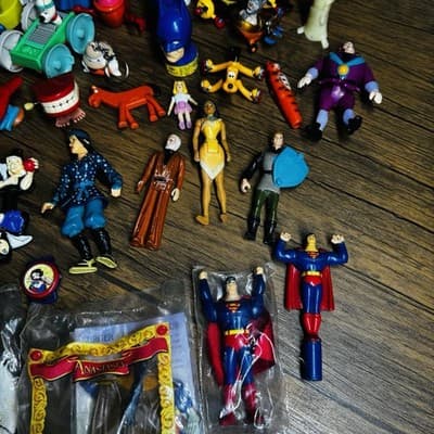 Lot Of 75 Cartoon Character Figurines Disney Cartoon Network Warner Brothers - Thumbnail 5