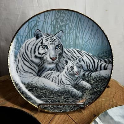 Vintage Tiger Collectors Plates Nat. Wildlife Fed, Hamilton, Fleeting Encounter - Thumbnail 4