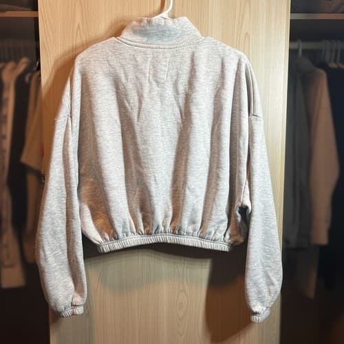 Lazy Sunday Women's Gray Half-Zip Cropped Sweatshirt Size L Excellent Condition - Thumbnail 2