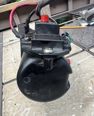 OMC Cobra Volvo Penta 4.3L 985846 Trim & Tilt Pump Motor Assembly Sterndrive - Thumbnail 7