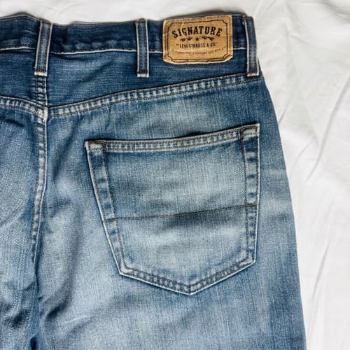 Signature by Levi Strauss & Co. Men's Relaxed Fit Straight Jeans 38x30 Blue - Thumbnail 3